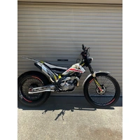 2025 TRS ONE R 300cc with XTrack Kit and rego