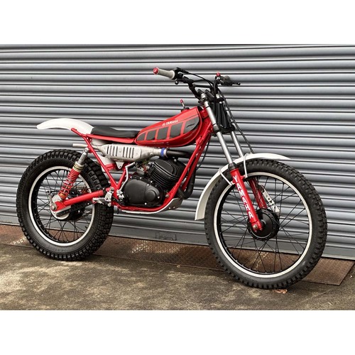 YAMAHA TY175 - RED/BLACK