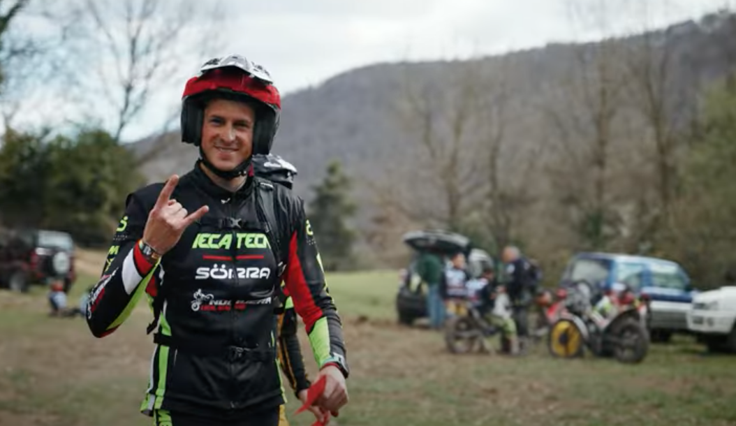Oriol Noguera rides the Mecatecno DragonFly